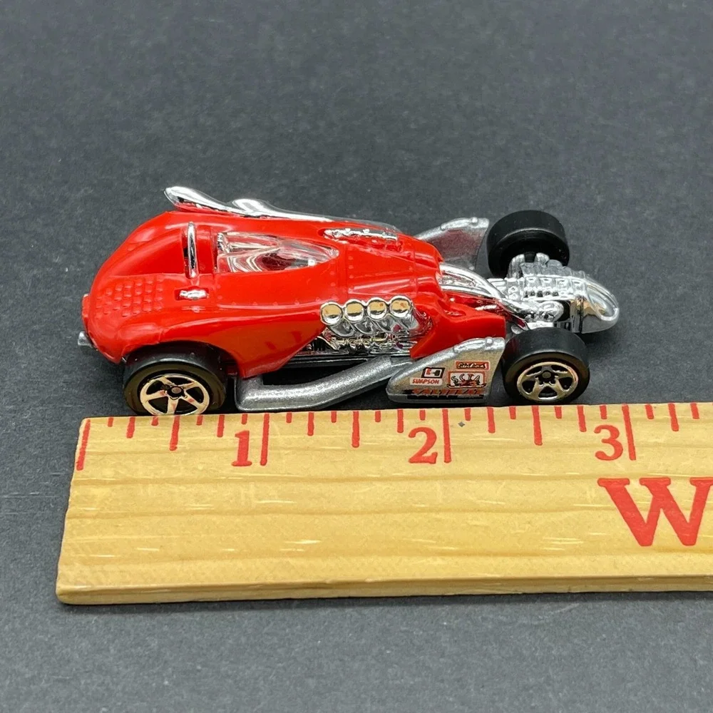 Hot Wheels Salt Flat Racer Car Vehicle Red Diecast 1/64 Scale Red‎ with Chrome